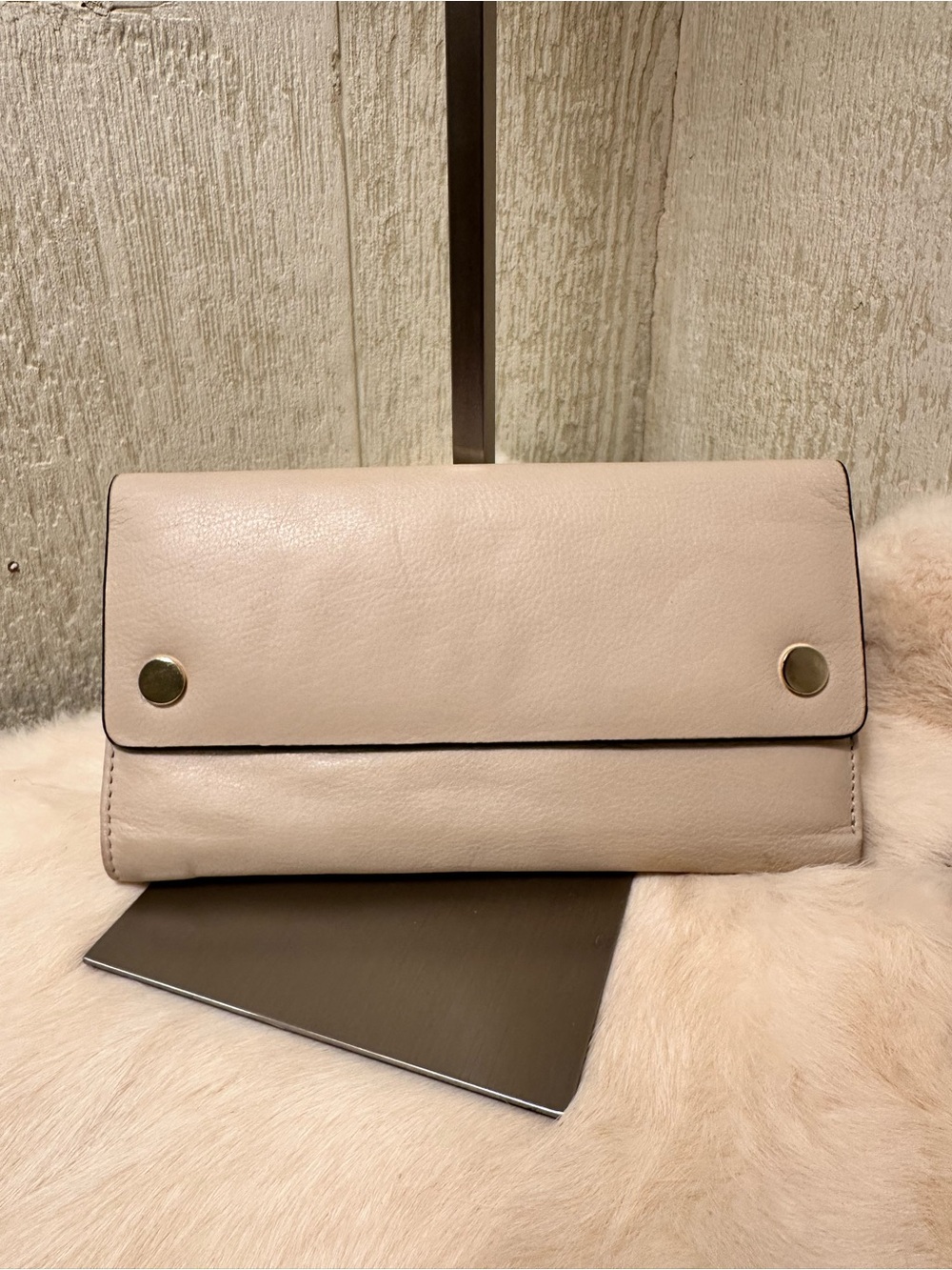 Super Soft Cream Leather Wallet - unbranded